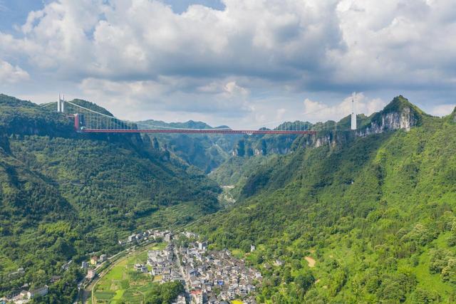 8月适合去的6个小众旅行地，临近热门目的地，比热门城市好玩
