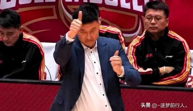 15分大逆转！广东3分险胜浙江	，44犯55罚大战，杜锋藏2大惊喜