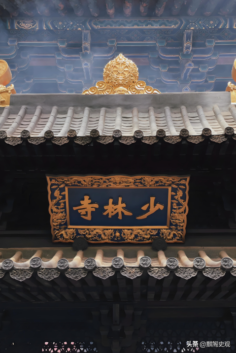 新住持上任不到一天，印乐与美女照片被曝光！与释永信区别太明显