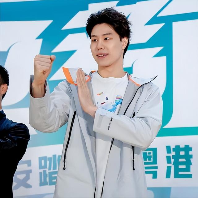 2025十佳运动员出炉！全红婵落榜，孙颖莎才排第四，第一当之无愧