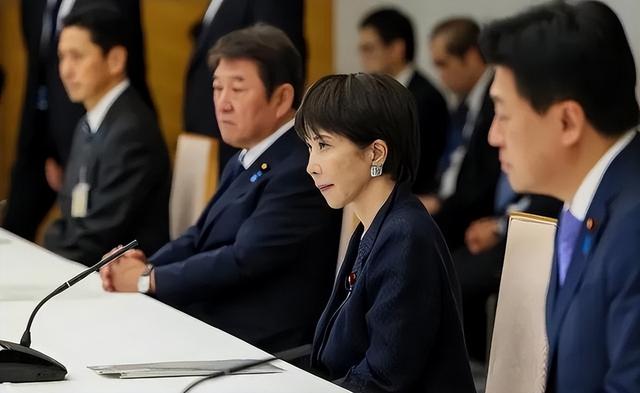 日本3箭齐发	，高市通知中国2个不变，备战细节曝光，局势恶化？