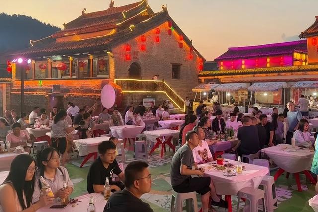 “沃的家”民宿的这场音乐夜，奏响沁水土沃夏夜浪漫