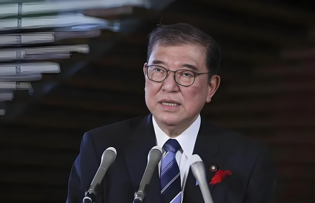 中俄联手了，海空合围琉球岛	，高市早苗终于要认怂了？