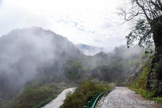 寻秋红军路