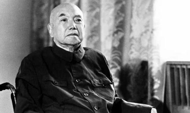 1958年，毛主席罕见评价：萧克历史上就不老实，说的是什么事情？