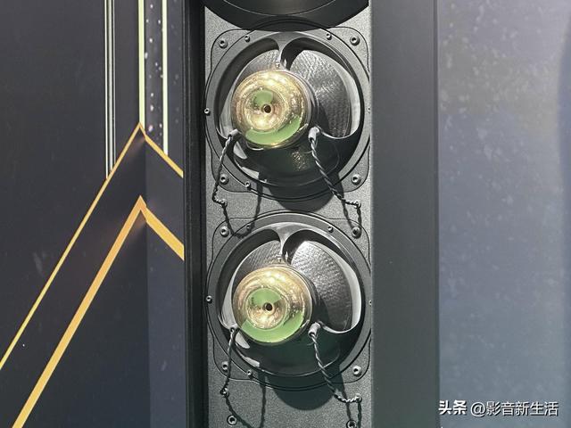 试听｜“稳重与精密，高贵又不失科技感”金驰Resolution 3Zero