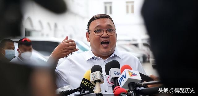 菲律宾向全球发红色通缉令，前总统发言人沦为逃犯，多国联合追捕