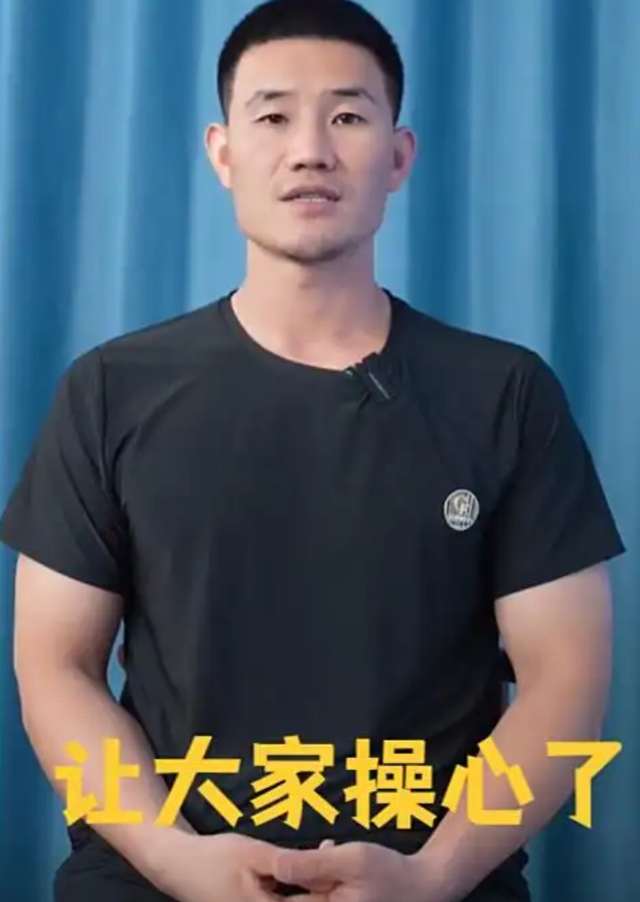 嘎子谢孟伟低调回归，账号解封后晒道歉视频，员工已遣散想静一静