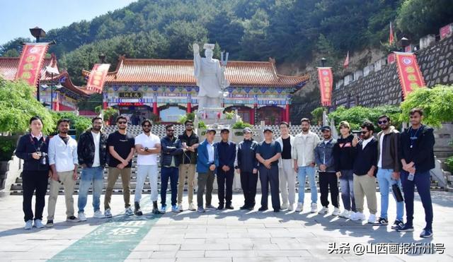 “人间仙境”禹王洞