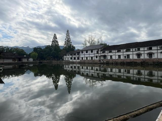 退休夫妻自驾温州永康之苍坡古镇、石桅岩、芙蓉古镇、丽水街