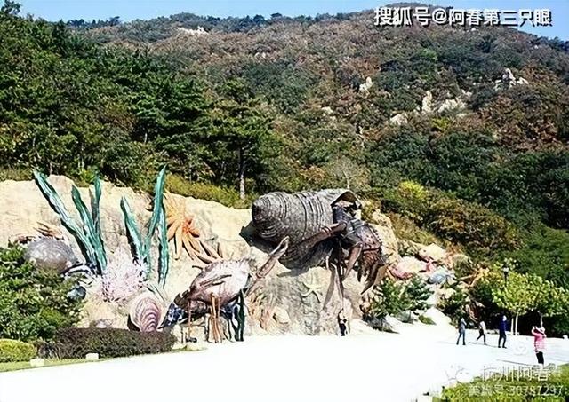 大连海之韵山体壁雕