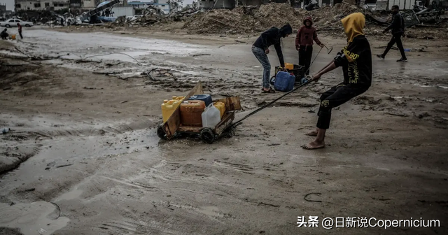 专挑一家老小都在时动手？美巨头暗助以色列，加沙人很快又要遭殃