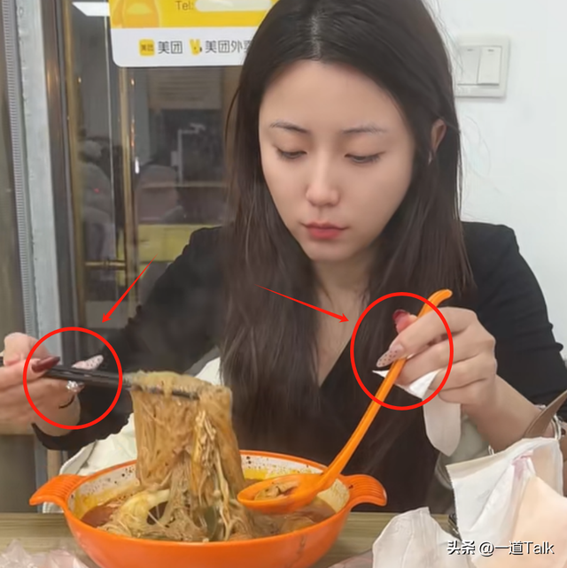 天津小伙接29岁离婚表嫂同居后续：表嫂正脸照流出 曝更多离婚内幕