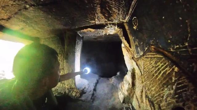 重庆沙坪坝发现神秘洞府，满壁文字暗藏玄机，主人疑是避世高人