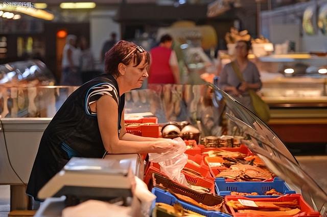 反击战全面打响！中方开始掀桌，27国同时收到通牒，事态已很严重