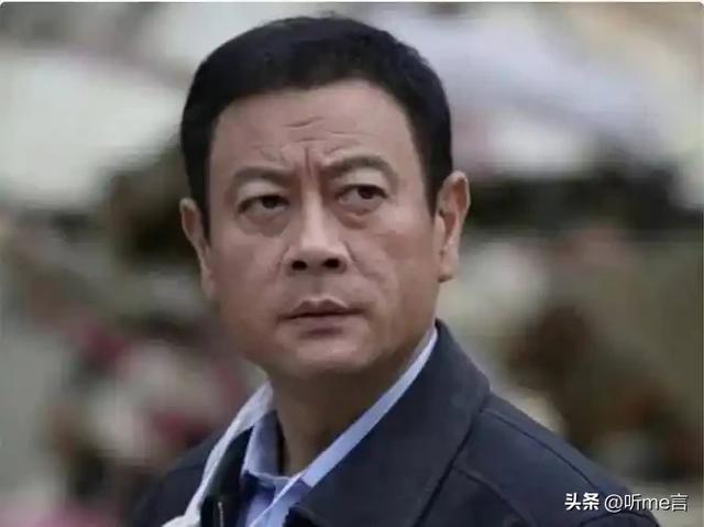 影帝影后“抱团”养老,暧昧23年不婚,谁也没捅破最后一层窗户纸