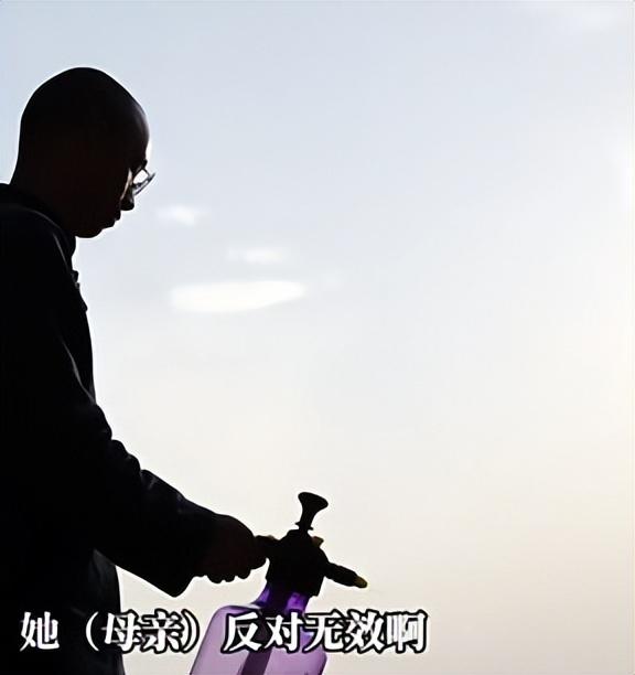 活久见！四川35岁小伙住山洞，不工作不结婚不生娃，月销才300块