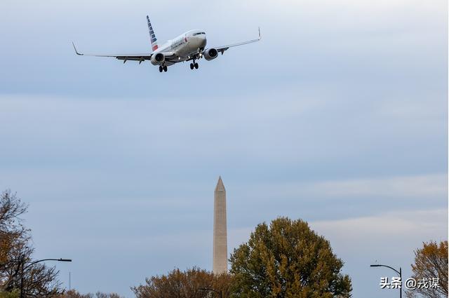 美停摆作大死！交通部长：40机场航班将遭大削减，航班砍半旅客懵