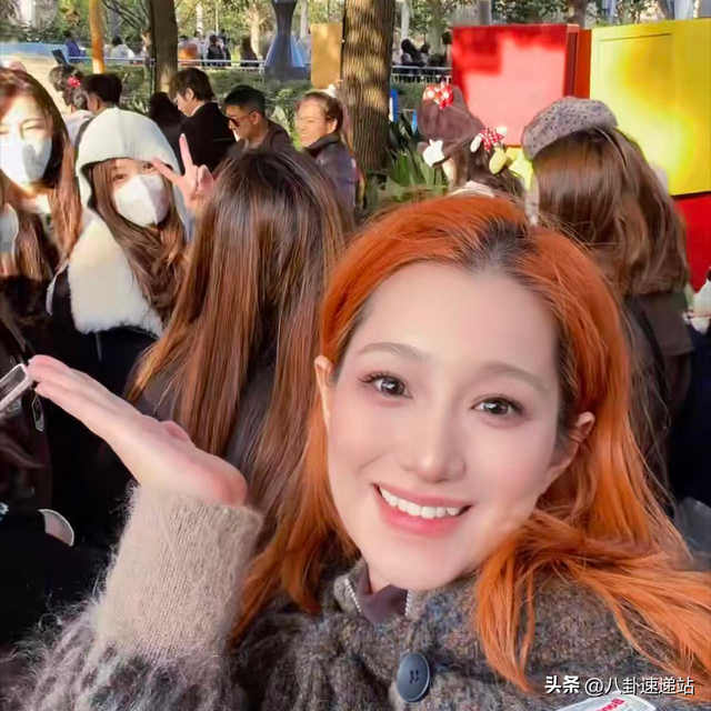 陪玩陪睡只是冰山一角！看完明星曝出的娱乐圈内幕，个个荒唐至极