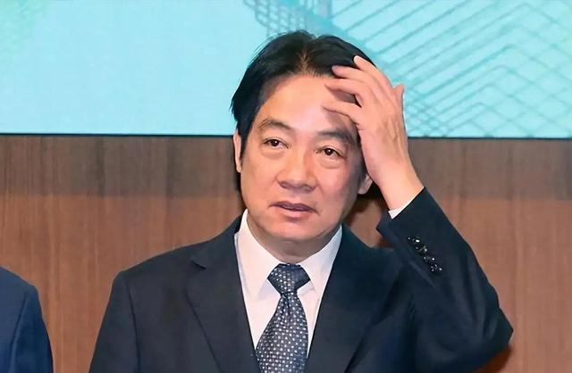 我军围台演习，各方态度曝光：蒋万安说胡话，郑丽文领悟大陆意思