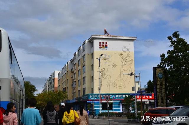 中国与朝鲜交界有个州，名气不大却资源丰富，风景秀丽美食众多