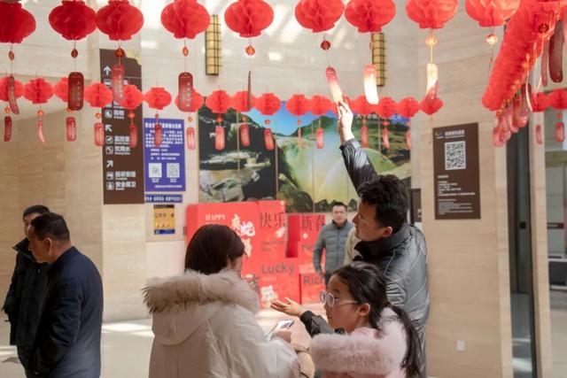 猜灯谜 品汤圆 这个元宵佳节赴陕西壶口瀑布