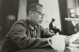 师卫东｜（父亲的故事）政委当猪倌图片