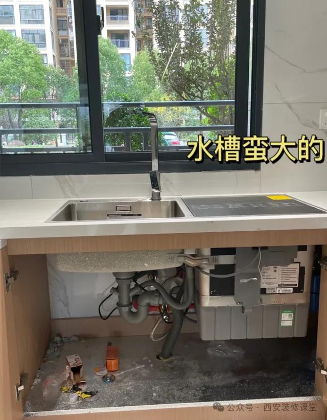 水槽洗碗机实测300天，是“鸡肋”还是“神器”？