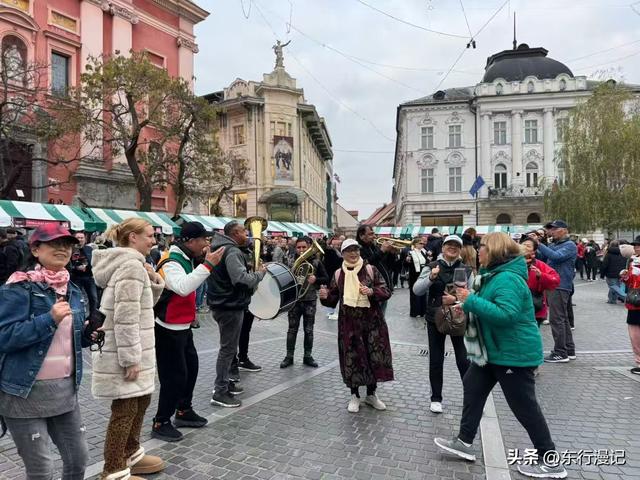 多瑙河畔的移动课堂：张明教授用单车解锁了欧洲的隐藏密码