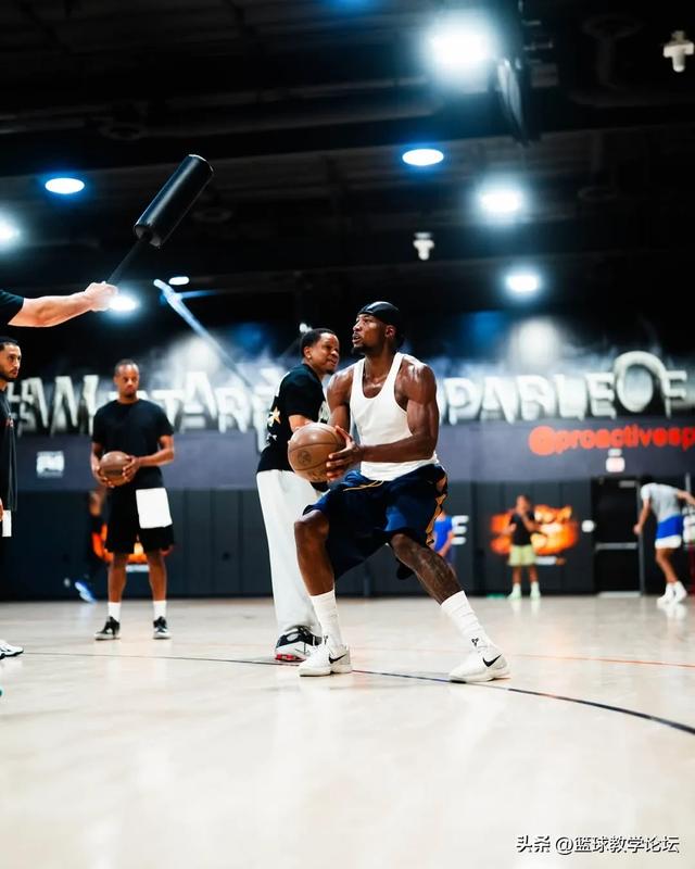 恭喜勇士！连签四人！NBA三分王底薪加盟