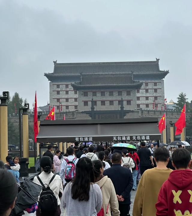 我是上海人，国庆假期杀到西安，彻底颠覆了我的认知！