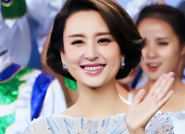 包养四个男子，嫁给七旬富翁？央视女主持私生活传闻有多荒唐？