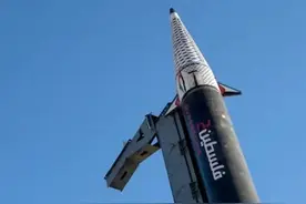 不到48小时，也门胡塞又开炸，以色列捅了马蜂窝，美国犯致命失误图片