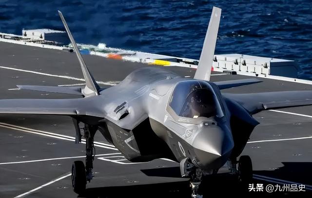 一声不吭造了7艘准航母，美国才发现，原来真正对手已不是俄罗斯