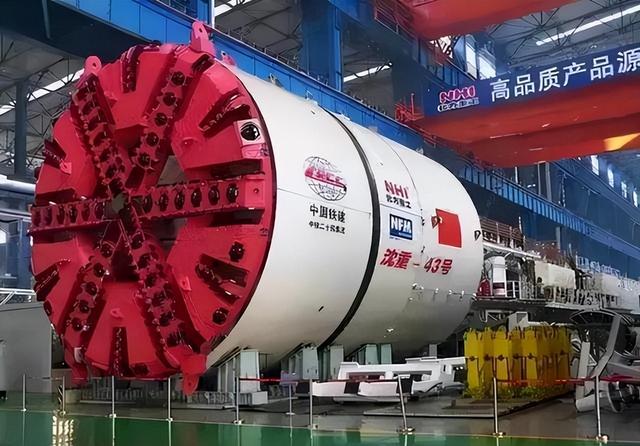 中国制造2025原本计划是2045年逼近美国，为何突然加速完成