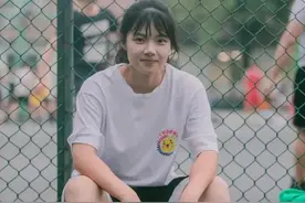 三种不同风格的野球场女神？哪个是你心目中的最佳？图片