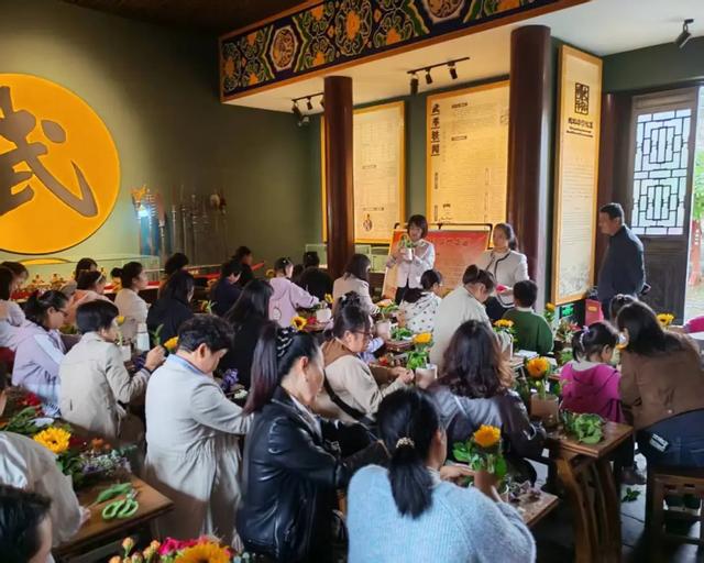 金秋蒲城迎客来 双节文旅添新彩