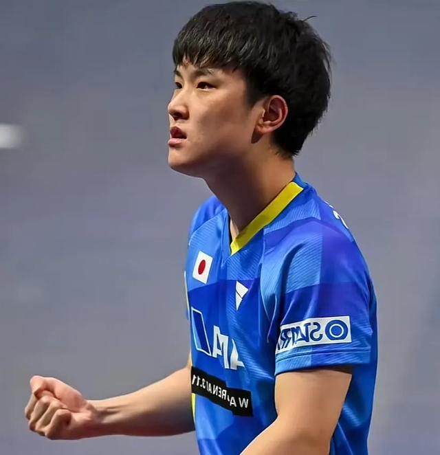 张本智和夺冠仅1天，国际乒联出手，处罚当值裁判？王楚钦新消息