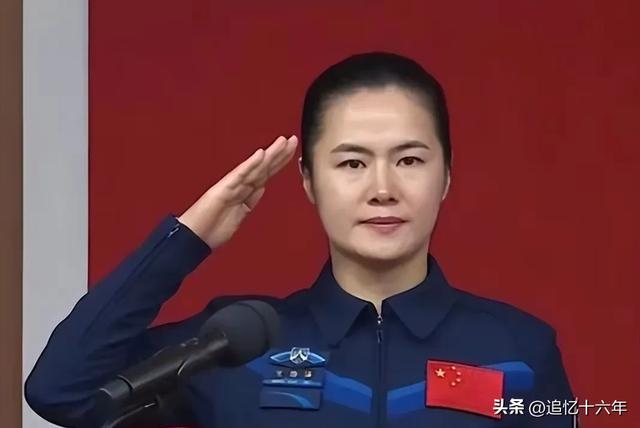 中国三位女航天员，刘洋、王亚平和王浩泽，分别都是什么学历？
