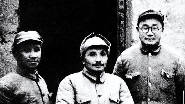 奇怪现象：同在太行，八路军总部被日军包围，刘伯承却从未被包围