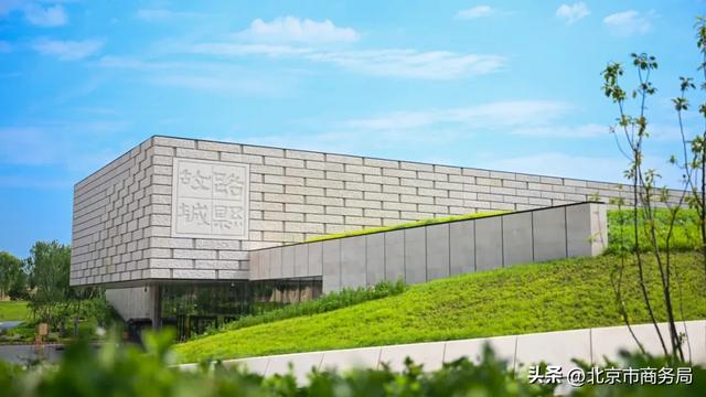 热热热热闹极了!来副中心蹦“水迪”、淘文创……解锁N种清凉玩法~