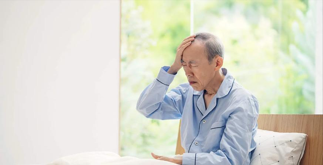 高血压与午睡有关？医生再三提醒：血压高的人，午睡别乱来