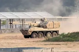 火力领先世界！国产大八轮+155口径重炮，中型合成旅或大换装？图片