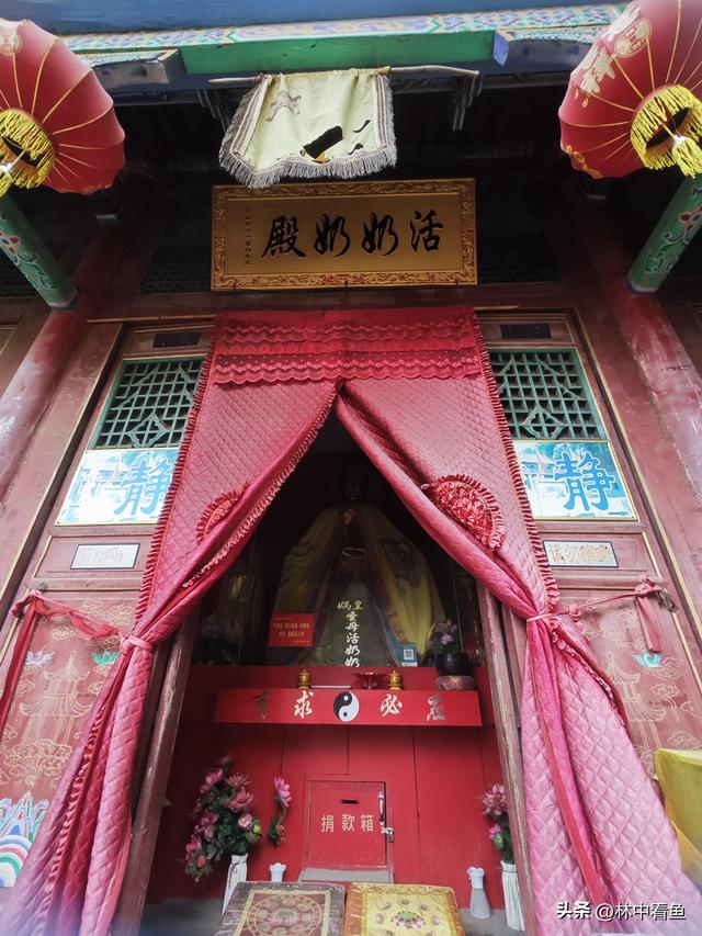 安阳许家沟二龙山，一座建在峭壁上的宫殿，布局精妙，别有洞天