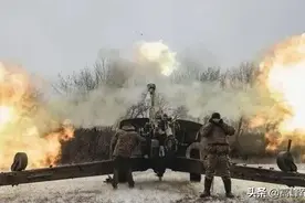 惨烈！俄罗斯一个旅4000人打援，仅剩1200人：亚速旅未能前进一步图片