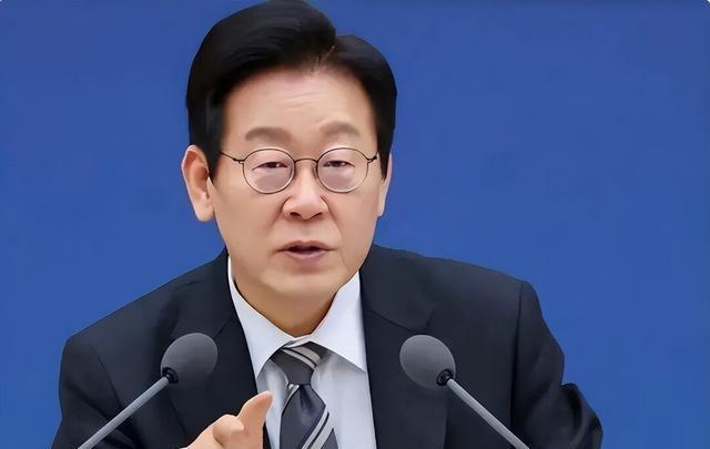 李在明离华前，中方正式通告全世界	，不会再对高市早苗手下留情！