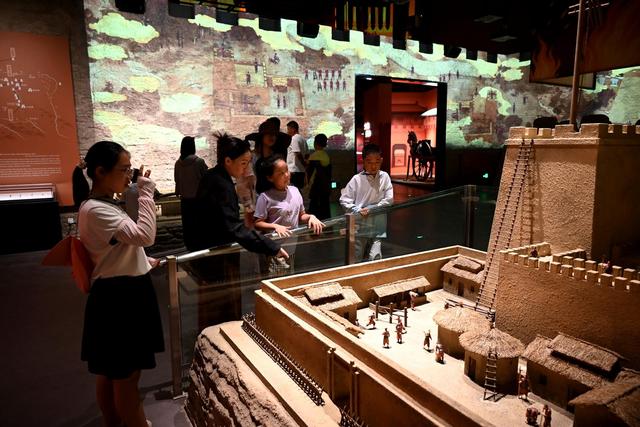 甘肃敦煌：立体展示千年丝路邮驿历史文化