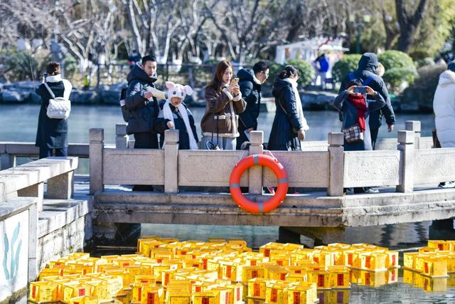 2025上半年旅游报告出炉，32亿人次出游，最大黑马竟是他们？