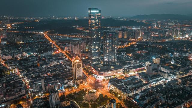 江苏“人口最少”的地级市，常住人口不足350万，不到苏州的1/4