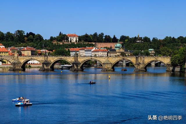 欧游杂记（14）‖ 布拉格：被我们严重低估的“千塔之城”